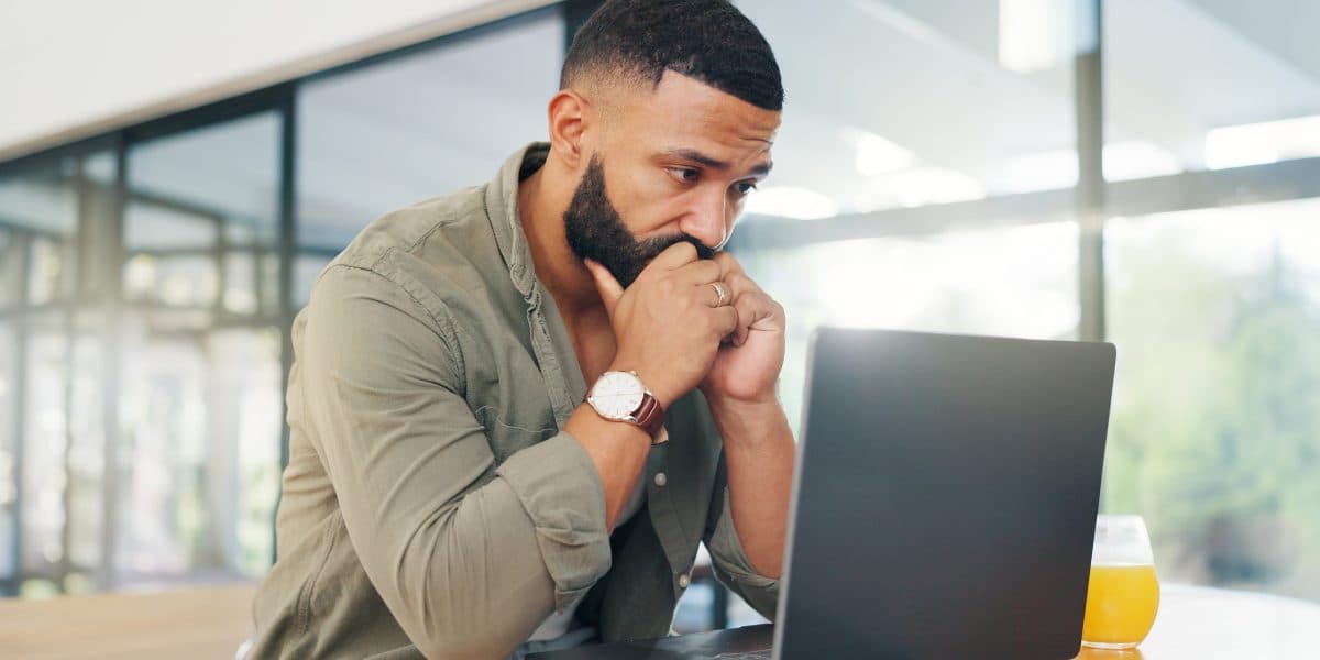 Global Employment Crisis: AI Revolution Disrupts Hiring