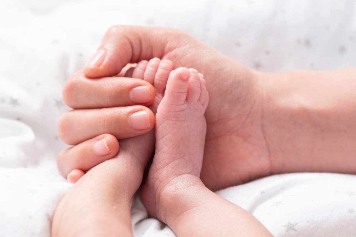 American Healthcare Crisis: $30,000 Birth Bill Exposes System Flaws